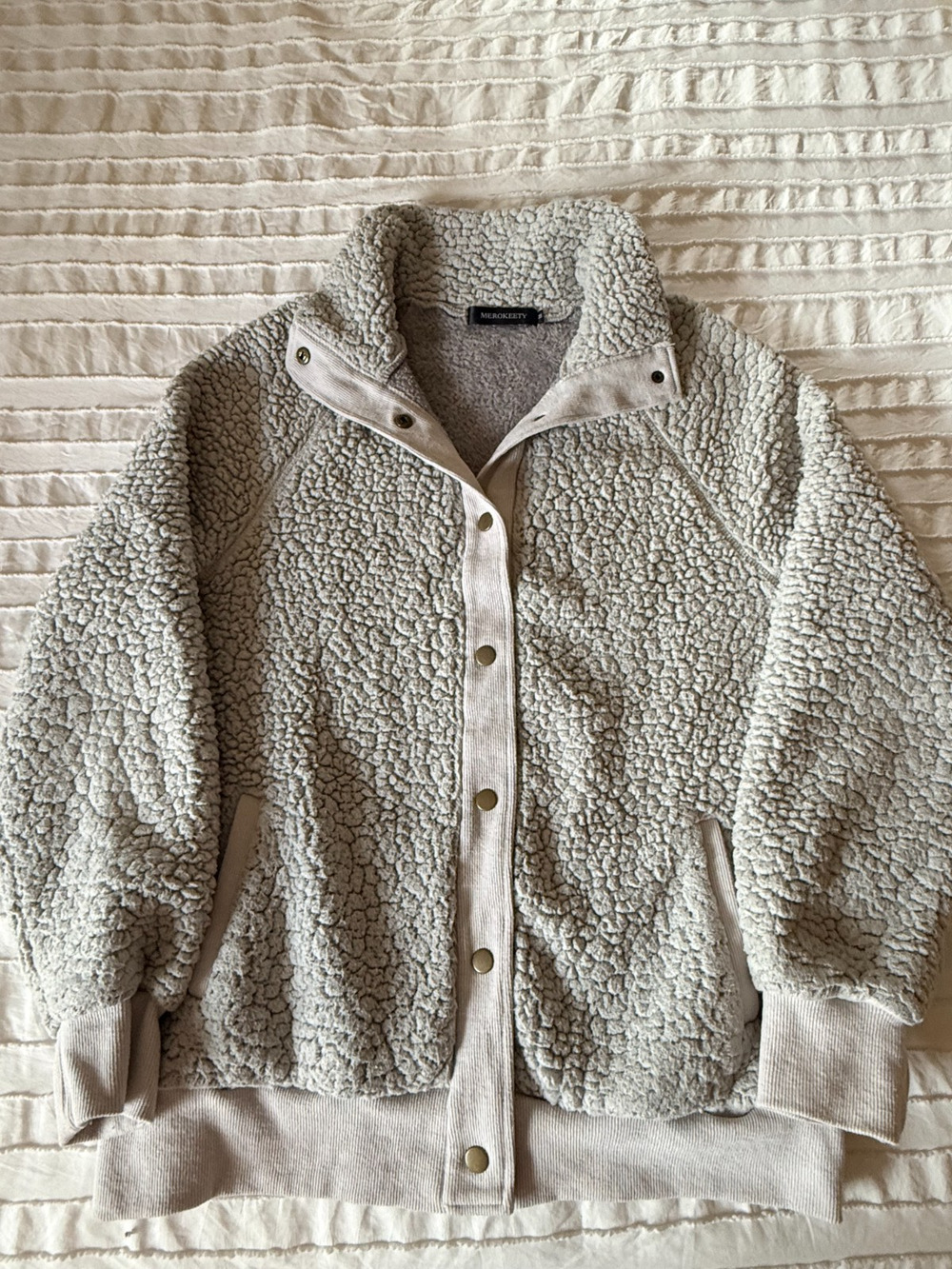 MEROKEETY Womens Sherpa Fleece Jacket M Beige Snap Front Oversized Cozy Pockets